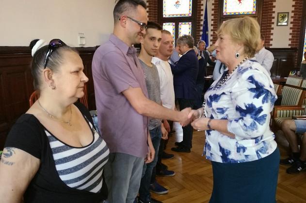 Tydzień Polskiego Czerwonego Krzyża. Krwiodawcy odznaczeni