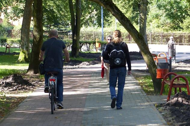 Ścieżka rowerowa otwarta. Bezpieczny przejazd przez Park im. Michalskiego