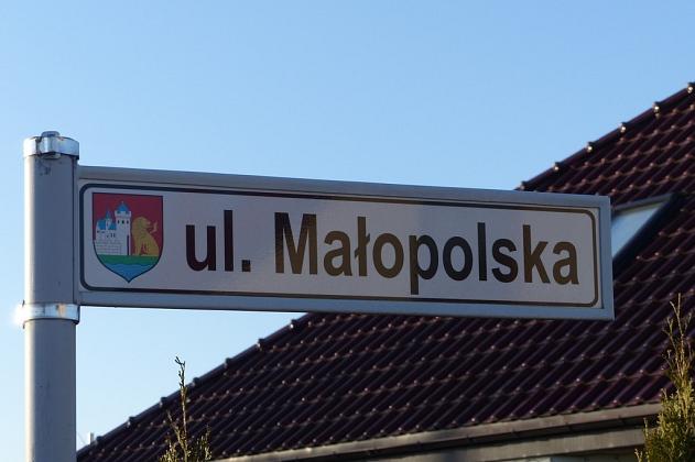 Kanalizacja deszczowa i nowy asfalt na Małopolskiej. I etap zakończony