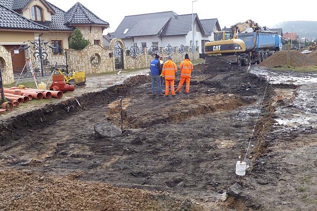 Budowa kanalizacji deszczowej i jezdni na Szarych Szeregów
