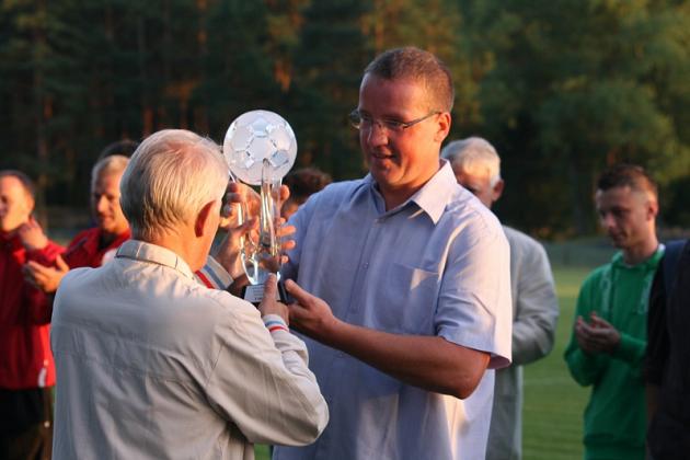 Futbolowe emocje i kosmiczna muzyka