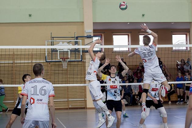 Jubileuszowy XX Międzynarodowy Maraton Piłki Siatkowej Młodzieży ŁEBA 2018