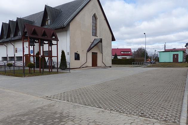 Nowy parking i droga dojazdowa przy ul. Kasztanowej
