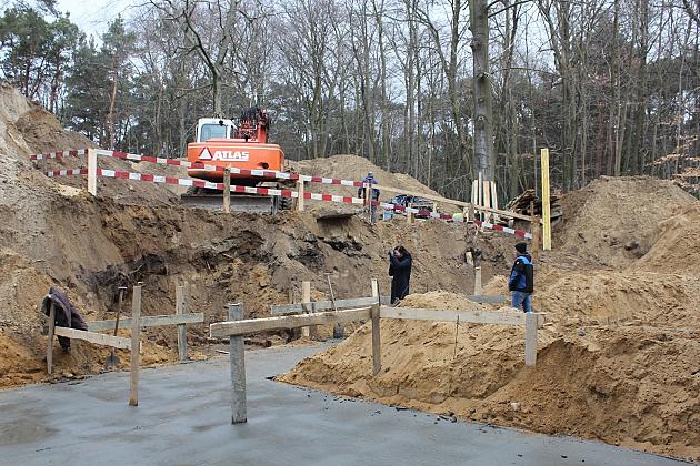 Dokopali się do fundamentów. Przebudowa Wieży Ciśnień