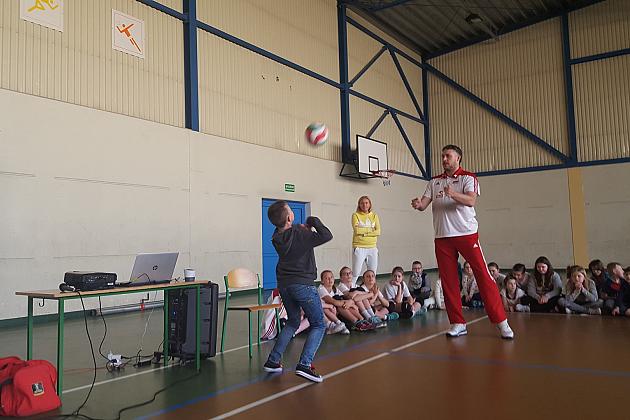 Wybitny siatkarz spotkał się z lęborskimi uczniami