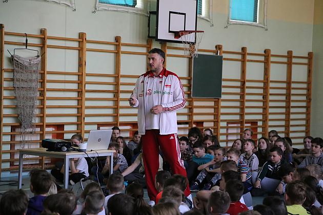 Wybitny siatkarz spotkał się z lęborskimi uczniami