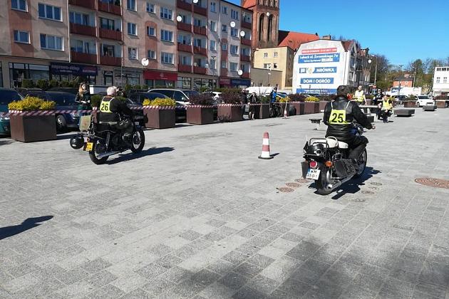Zabytkowe motocykle rywalizowały na drogach naszego powiatu