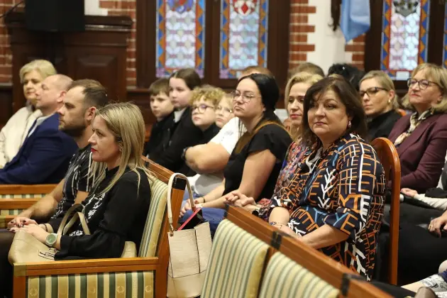 Konferencja „Dzieciństwo bez Przemocy” - eksperci o roli szkół w ochronie najmłodszych