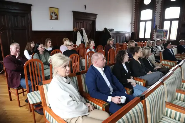 Konferencja „Dzieciństwo bez Przemocy” - eksperci o roli szkół w ochronie najmłodszych