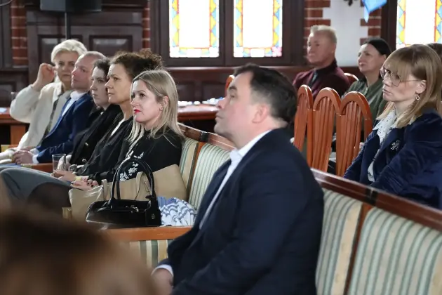 Konferencja „Dzieciństwo bez Przemocy” - eksperci o roli szkół w ochronie najmłodszych