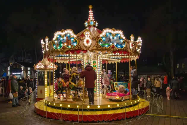 II Jarmark Bożonarodzeniowy w Lęborku przyciągnął tłumy mieszkańców i gości