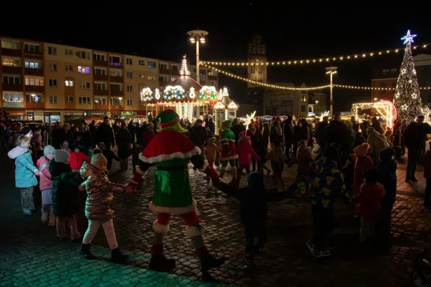 II Jarmark Bożonarodzeniowy w Lęborku przyciągnął tłumy mieszkańców i gości