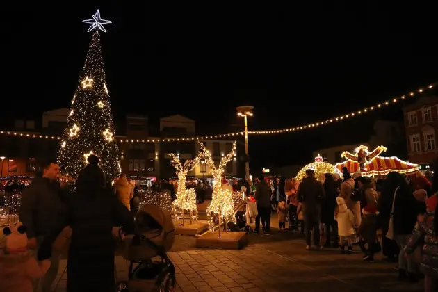 II Jarmark Bożonarodzeniowy w Lęborku przyciągnął tłumy mieszkańców i gości