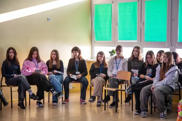 Lekcja obywatelska w SP 5 – burmistrz odpowiadał na pytania uczniów