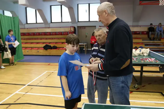 Najlepsi przy stole – podsumowanie turniejów tenisa stołowego w ramach „Ferii na sportowo 2026”