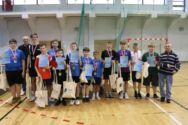 Najlepsi przy stole – podsumowanie turniejów tenisa stołowego w ramach „Ferii na sportowo 2026”