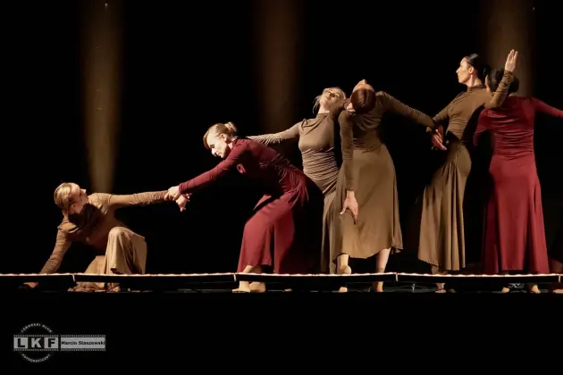 Teatr Tańca Jeszcze Pięć Minut