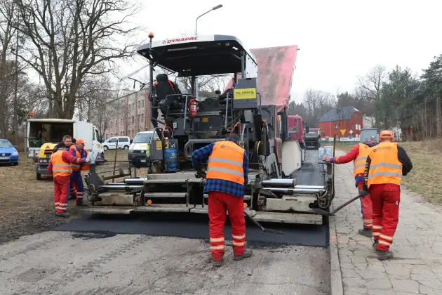 Ruszyły wiosenne remonty dróg w Lęborku