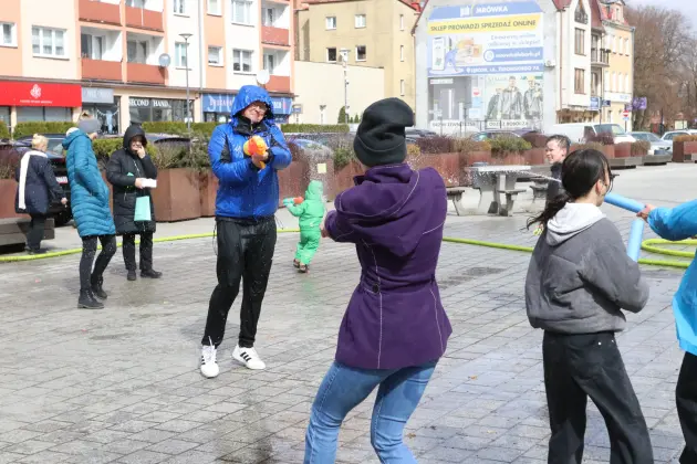 Miejski śmigus - dyngus – po raz pierwszy wspólne lanie wody