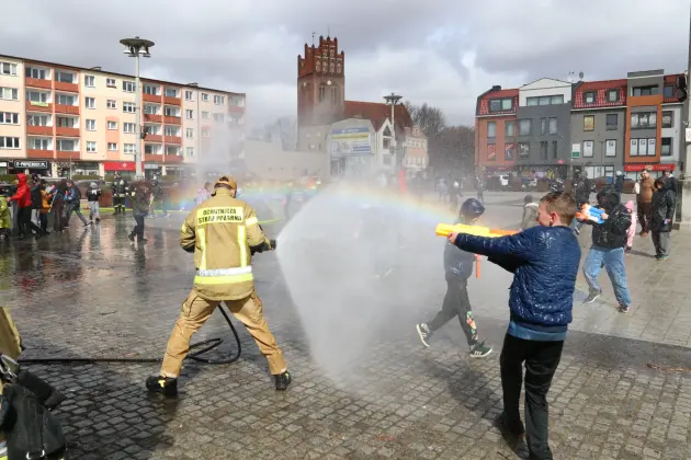 Miejski śmigus - dyngus – po raz pierwszy wspólne lanie wody