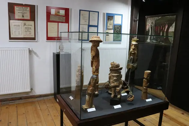 Wystawa prac artysty Alfreda Lubockiego w Muzeum w Lęborku