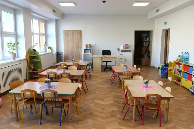 Dzieci z Przedszkola nr 2 w nowych salach. Trwa budowa żłobka i przedszkola