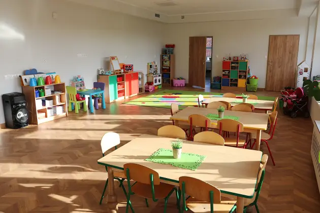Dzieci z Przedszkola nr 2 w nowych salach. Trwa budowa żłobka i przedszkola
