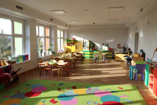 Dzieci z Przedszkola nr 2 w nowych salach. Trwa budowa żłobka i przedszkola