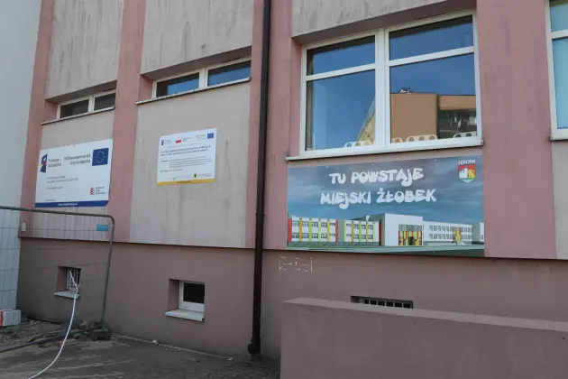 Dzieci z Przedszkola nr 2 w nowych salach. Trwa budowa żłobka i przedszkola
