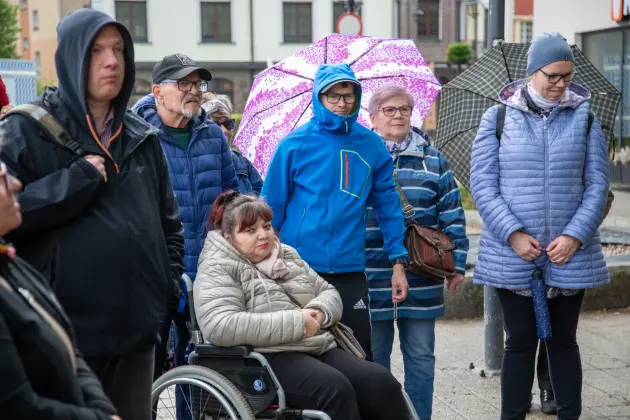 Lębork świętował jubileusz PTTK. Spacer historyczny i uhonorowanie zasłużonych przewodników