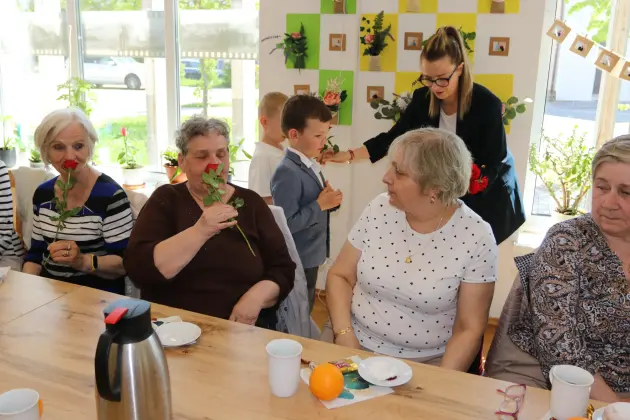 Radosny Dzień Matki na spotkaniu Ligi Kobiet Polskich