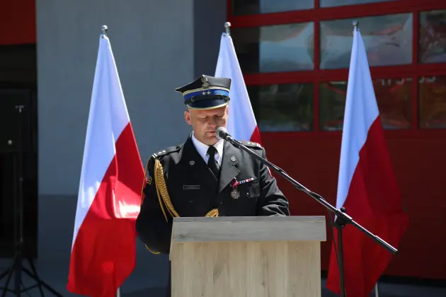 Strażackie święto w Lęborku. Awanse, odznaczenia i nowe pojazdy dla służb