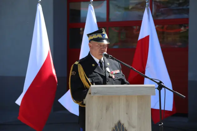 Strażackie święto w Lęborku. Awanse, odznaczenia i nowe pojazdy dla służb