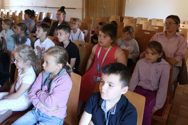 „Shrek” na scenie - rodzice i nauczyciele wystąpili dla przedszkolaków