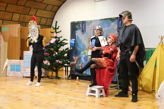 „Shrek” na scenie - rodzice i nauczyciele wystąpili dla przedszkolaków