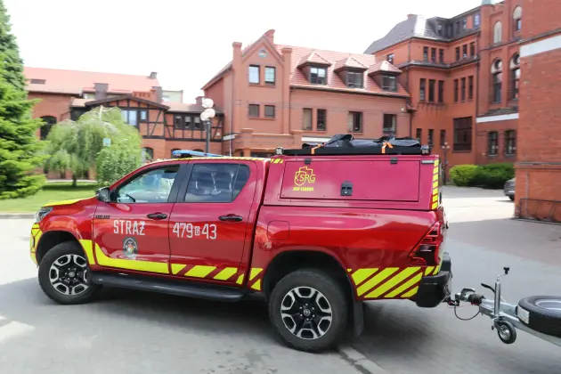 Alarm bombowy w Urzędzie Miejskim w Lęborku. Służby ćwiczyły reakcję na poważne zagrożenie