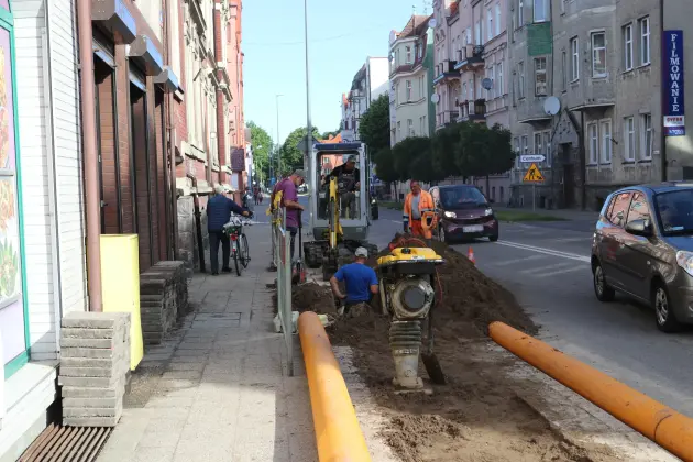 Budowa sieci gazowej na Alei Wolności - uwaga na utrudnienia