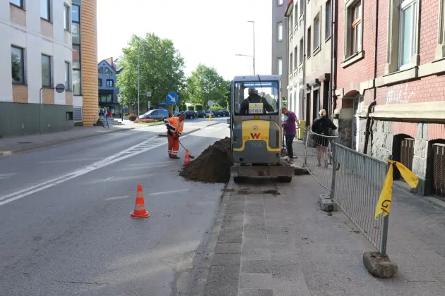 Budowa sieci gazowej na Alei Wolności - uwaga na utrudnienia