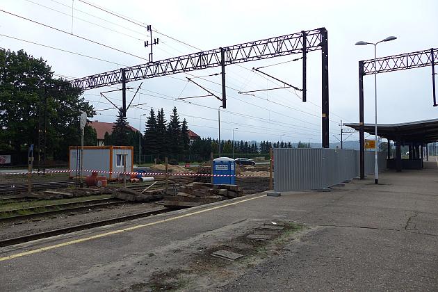 Kopią tunel pod torami kolejowymi