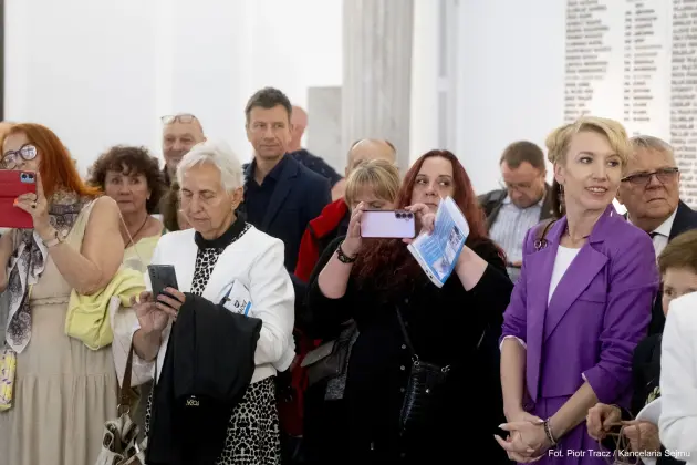 Obrazy lęborskich artystek w Sejmie RP