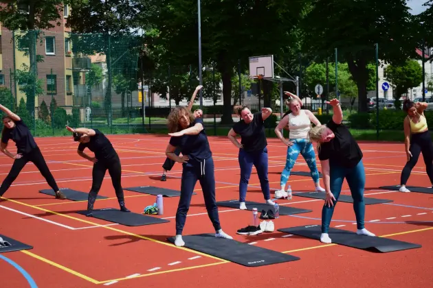 Aktywnie na Orliku – mieszkańcy wzięli udział w maratonie fitness