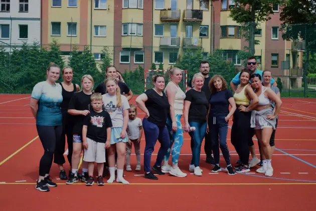 Aktywnie na Orliku – mieszkańcy wzięli udział w maratonie fitness
