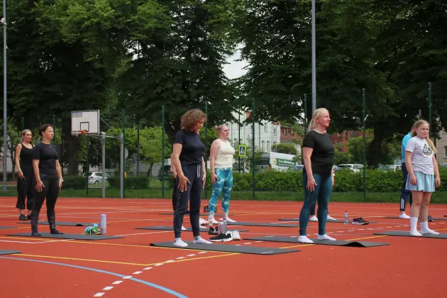 Aktywnie na Orliku – mieszkańcy wzięli udział w maratonie fitness