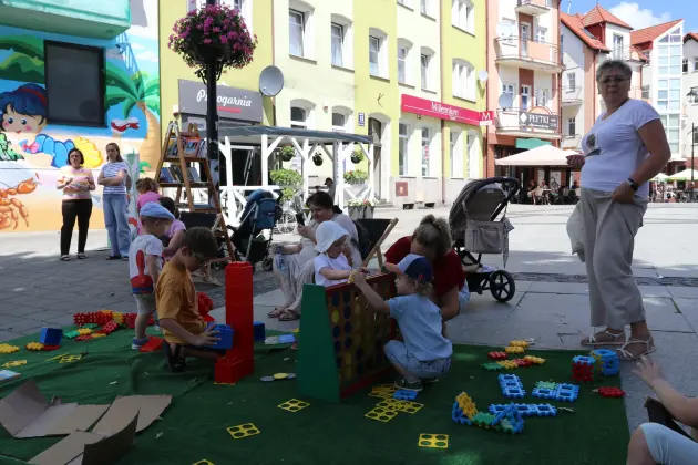 Wystartowała Letnia Czytelnia pod chmurką