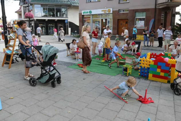 Wystartowała Letnia Czytelnia pod chmurką