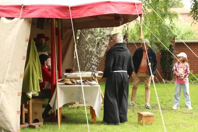 Pierwszy dzień Festiwalu Rzemiosł Dawnych za nami. W niedzielę zapraszamy ponownie!
