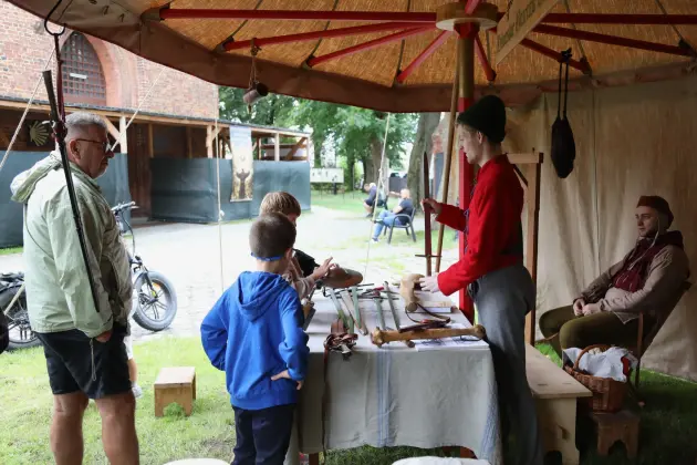 Pierwszy dzień Festiwalu Rzemiosł Dawnych za nami. W niedzielę zapraszamy ponownie!