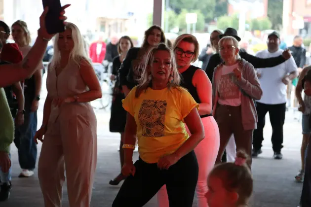 I Lęborska Potańcówka roztańczyła Plac Pokoju