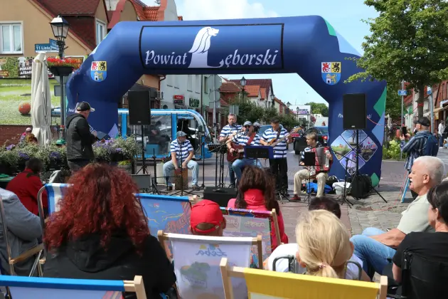 Turyści w Łebie poznali atrakcje Jarmarku św. Jakuba – Lębork promował swoje największe wydarzenie