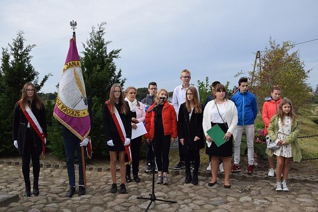 Pamięć o zamordowanych w Marszu Śmierci – uroczystości w Krępie Kaszubskiej i w Gęsi